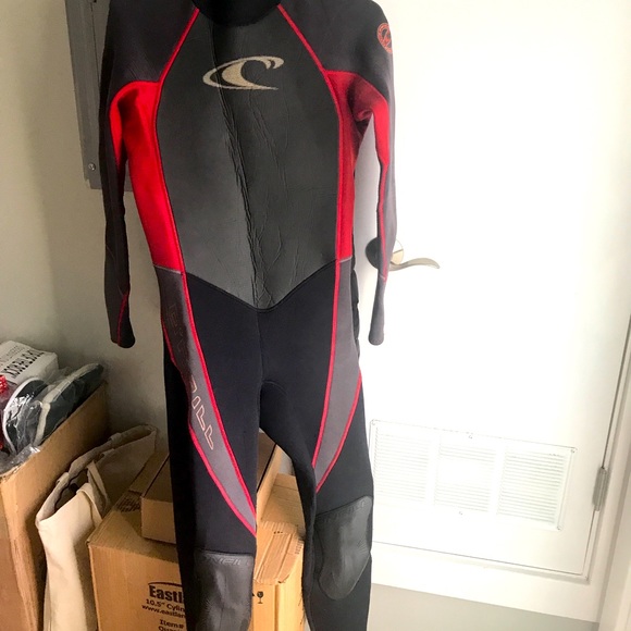 🛑SOLD! O’Neill Men’s 3.2mm Wetsuit 🛑 - Picture 1 of 9